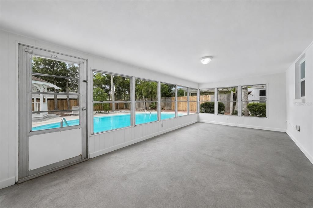 For Sale: $599,000 (3 beds, 2 baths, 1677 Square Feet)
