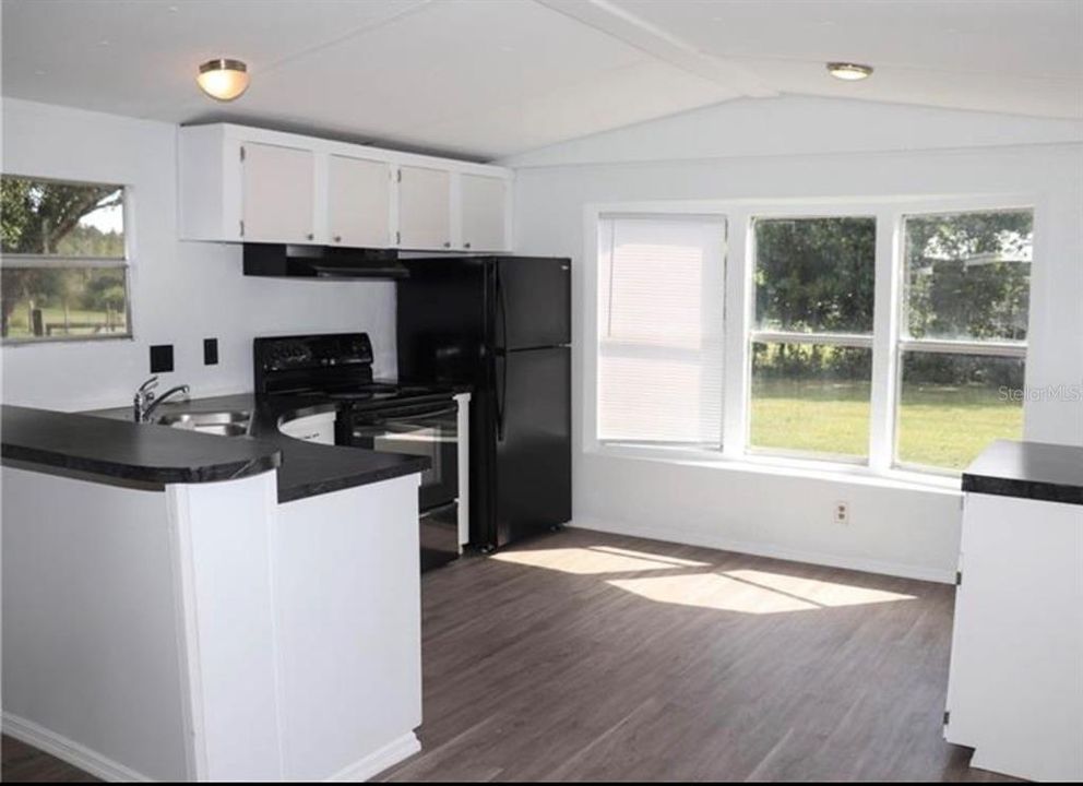 En Venta: $325,000 (3 camas, 1 baños, 784 Pies cuadrados)