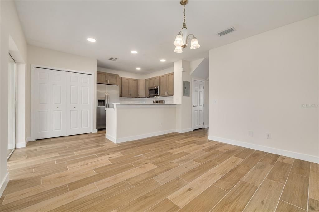 For Sale: $269,000 (3 beds, 2 baths, 1508 Square Feet)