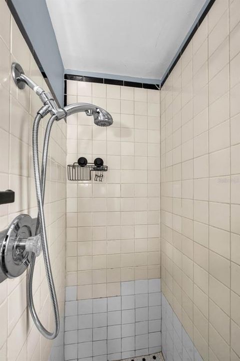 En Venta: $269,900 (0 camas, 1 baños, 260 Pies cuadrados)