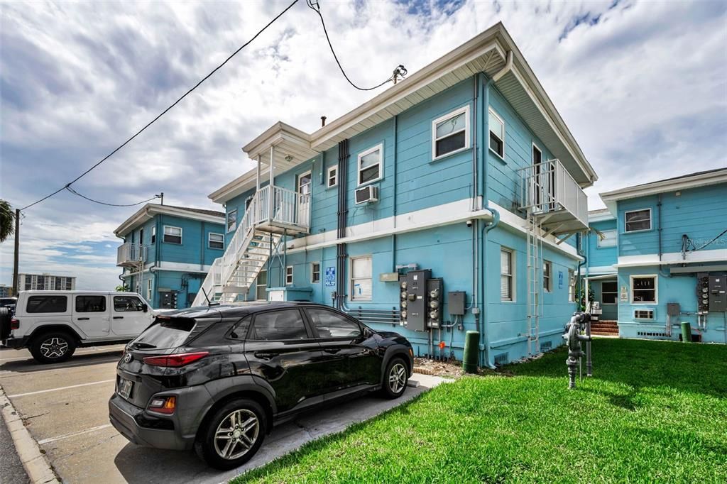 En Venta: $269,900 (0 camas, 1 baños, 260 Pies cuadrados)