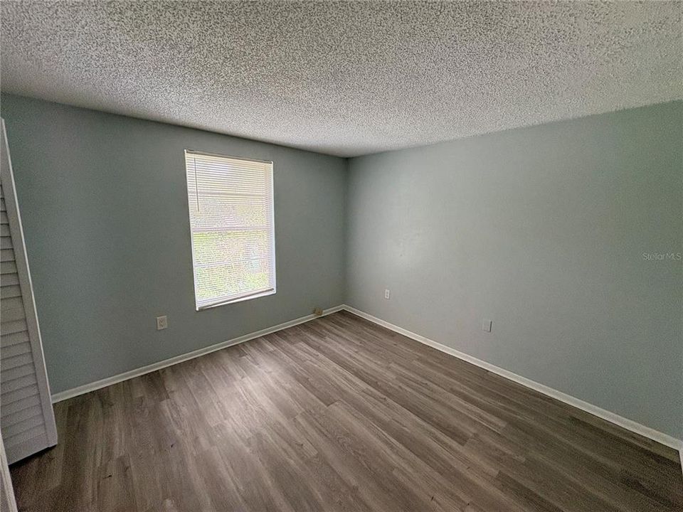 For Rent: $1,350 (2 beds, 1 baths, 1209 Square Feet)