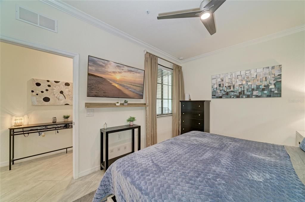 En Venta: $299,900 (2 camas, 2 baños, 1142 Pies cuadrados)