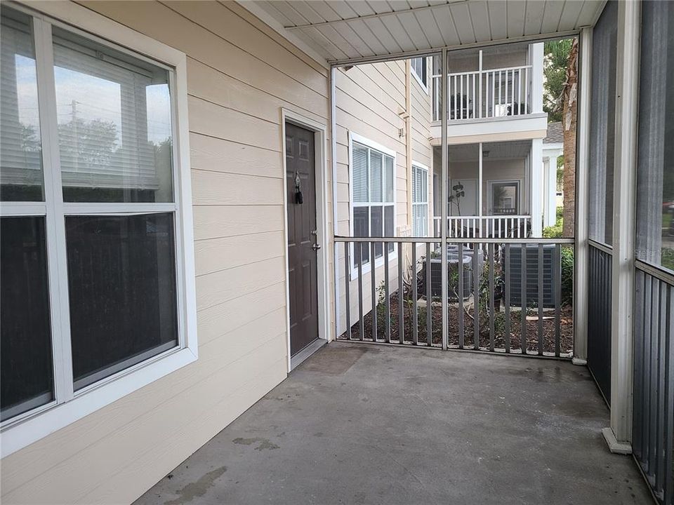 For Rent: $1,350 (1 beds, 1 baths, 794 Square Feet)
