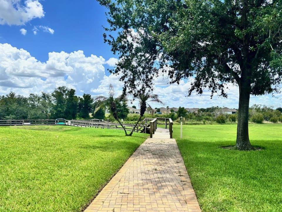 For Sale: $299,900 (3 beds, 2 baths, 1575 Square Feet)