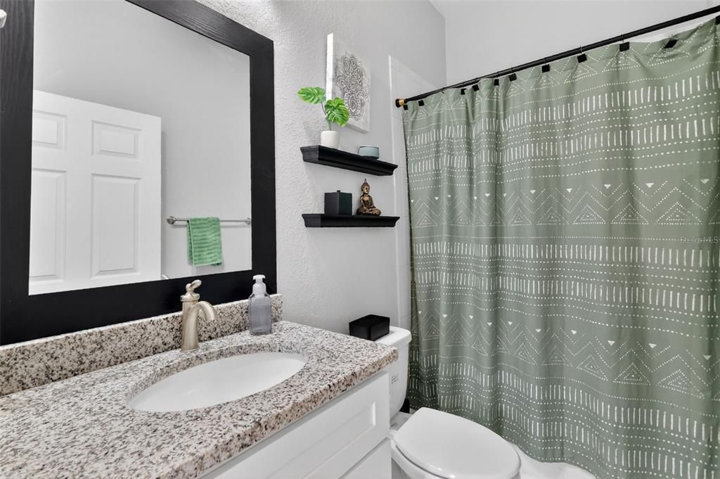 For Sale: $318,900 (3 beds, 2 baths, 1575 Square Feet)