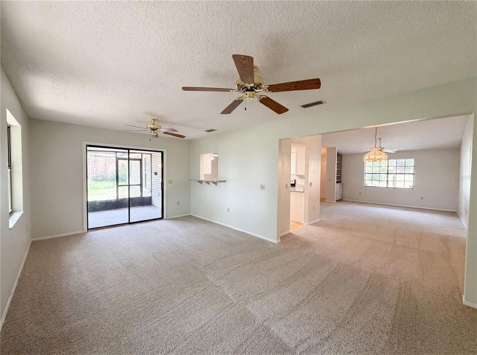 En Venta: $260,000 (2 camas, 2 baños, 1515 Pies cuadrados)