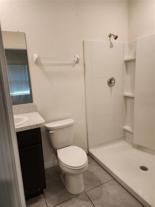 В аренду: $1,700 (4 спален, 2 ванн, 1498 Квадратных фут)