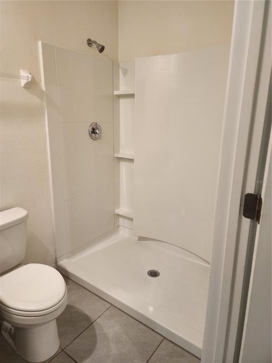 В аренду: $1,700 (4 спален, 2 ванн, 1498 Квадратных фут)