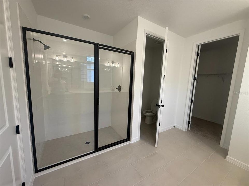 En Venta: $469,990 (3 camas, 2 baños, 2066 Pies cuadrados)