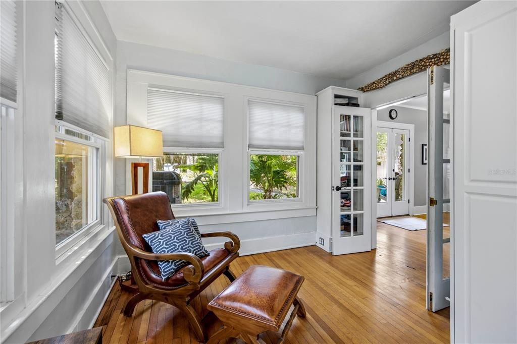 For Sale: $730,000 (4 beds, 3 baths, 2693 Square Feet)