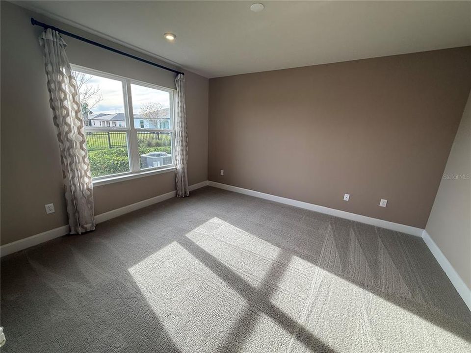 For Rent: $2,500 (3 beds, 2 baths, 1501 Square Feet)