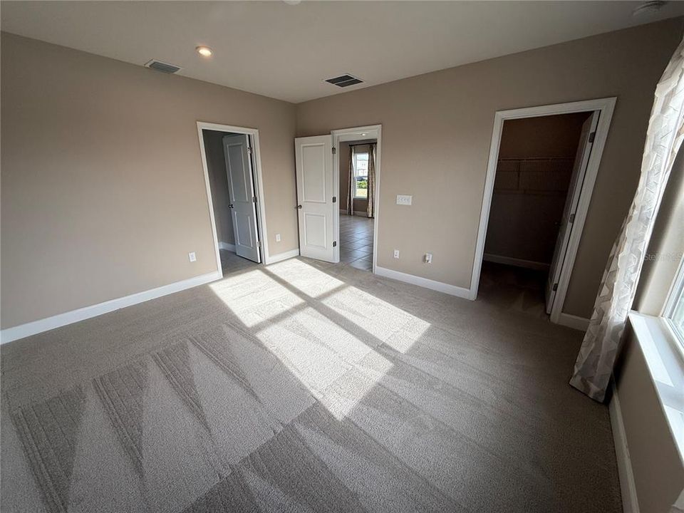 For Rent: $2,500 (3 beds, 2 baths, 1501 Square Feet)