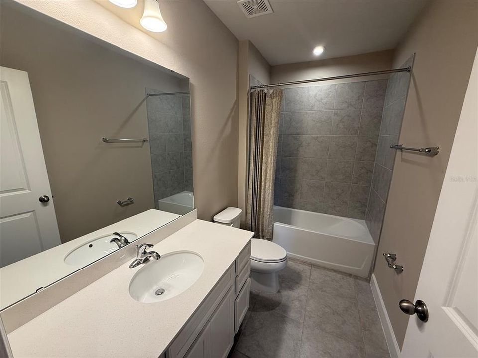 For Rent: $2,500 (3 beds, 2 baths, 1501 Square Feet)