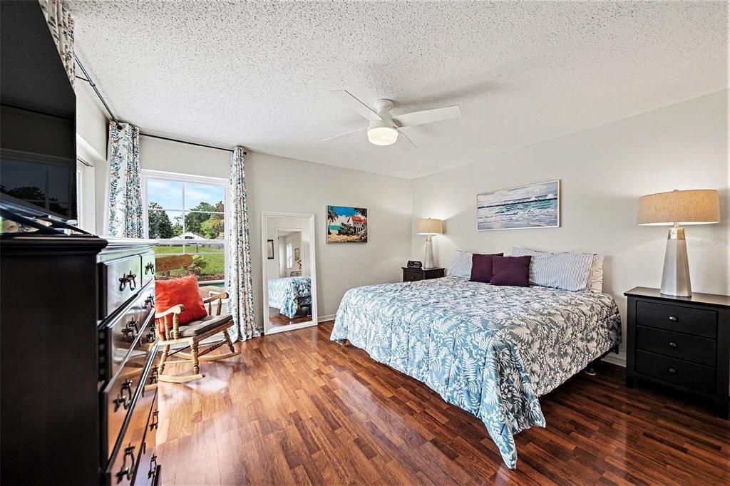 For Sale: $485,000 (3 beds, 2 baths, 1670 Square Feet)
