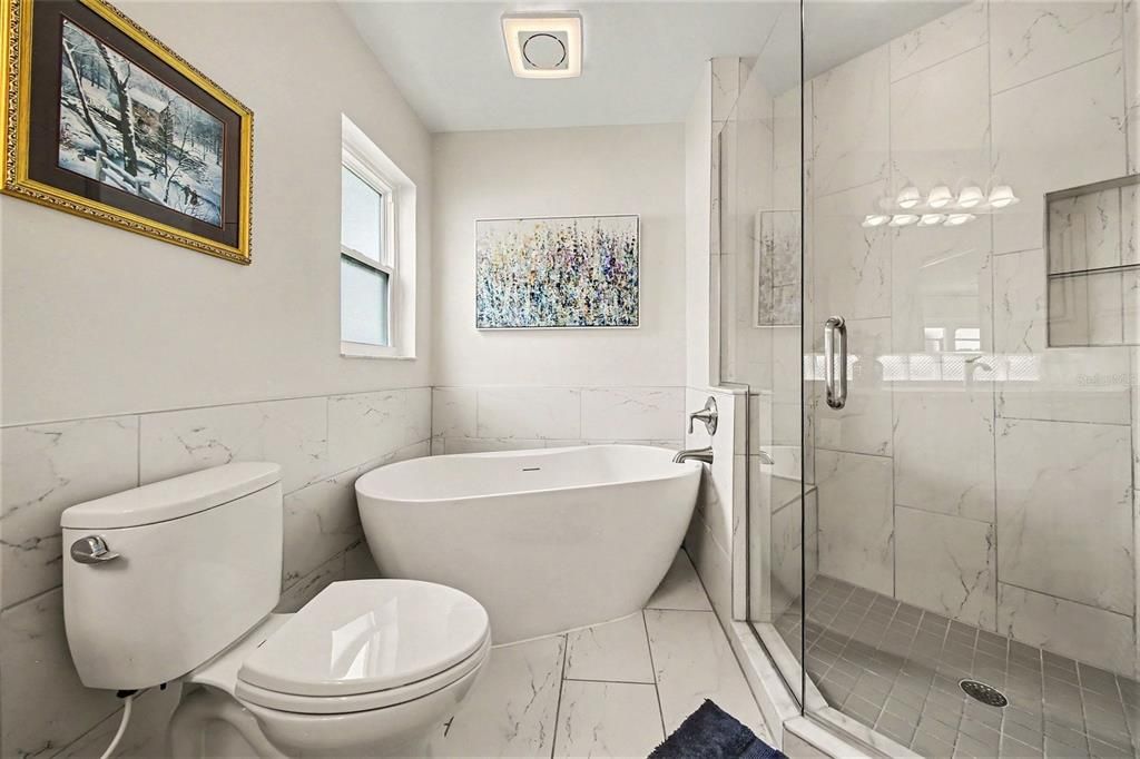 For Sale: $485,000 (3 beds, 2 baths, 1670 Square Feet)
