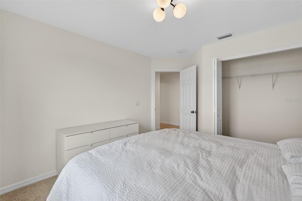 For Sale: $399,990 (4 beds, 2 baths, 1868 Square Feet)