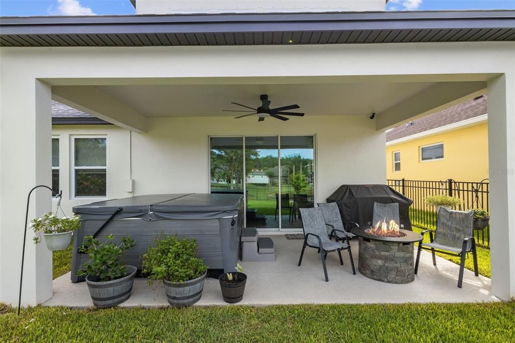 For Sale: $739,900 (4 beds, 2 baths, 2890 Square Feet)