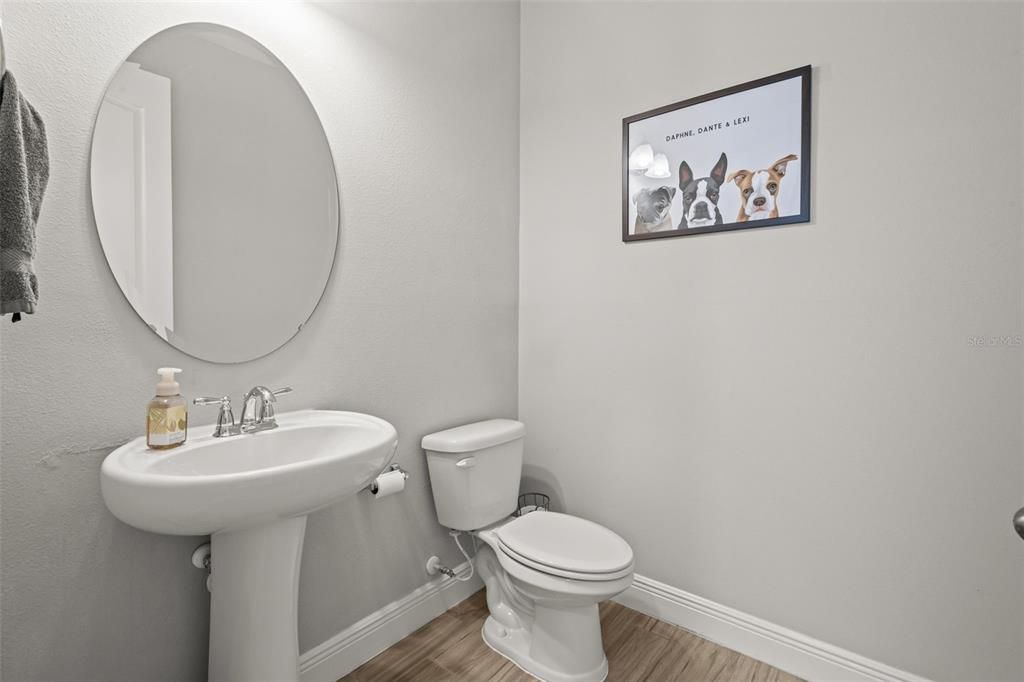 For Sale: $739,900 (4 beds, 2 baths, 2890 Square Feet)