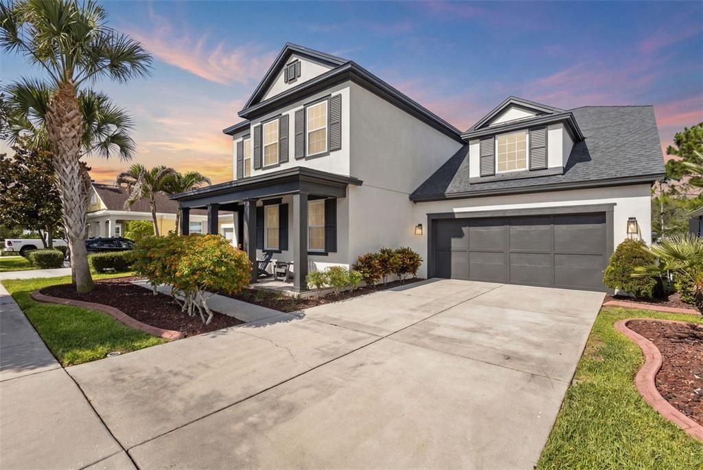 For Sale: $739,900 (4 beds, 2 baths, 2890 Square Feet)