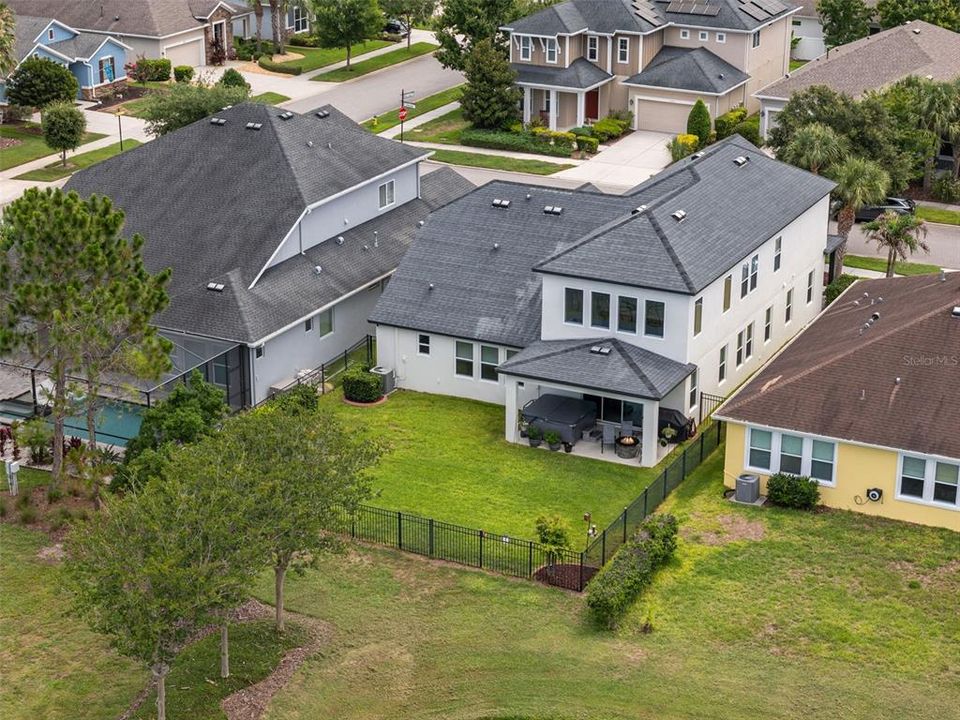 For Sale: $739,900 (4 beds, 2 baths, 2890 Square Feet)