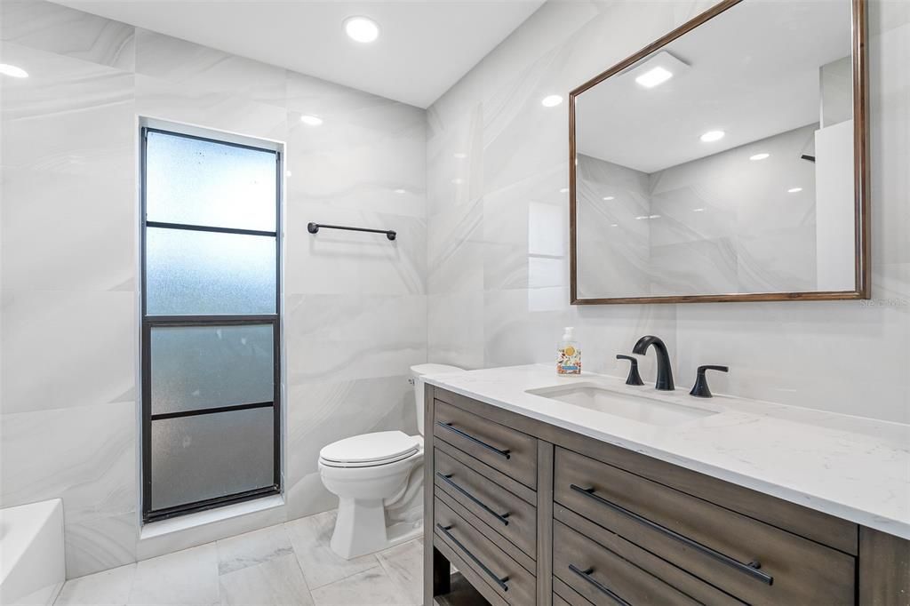 For Rent: $2,990 (3 beds, 2 baths, 1810 Square Feet)