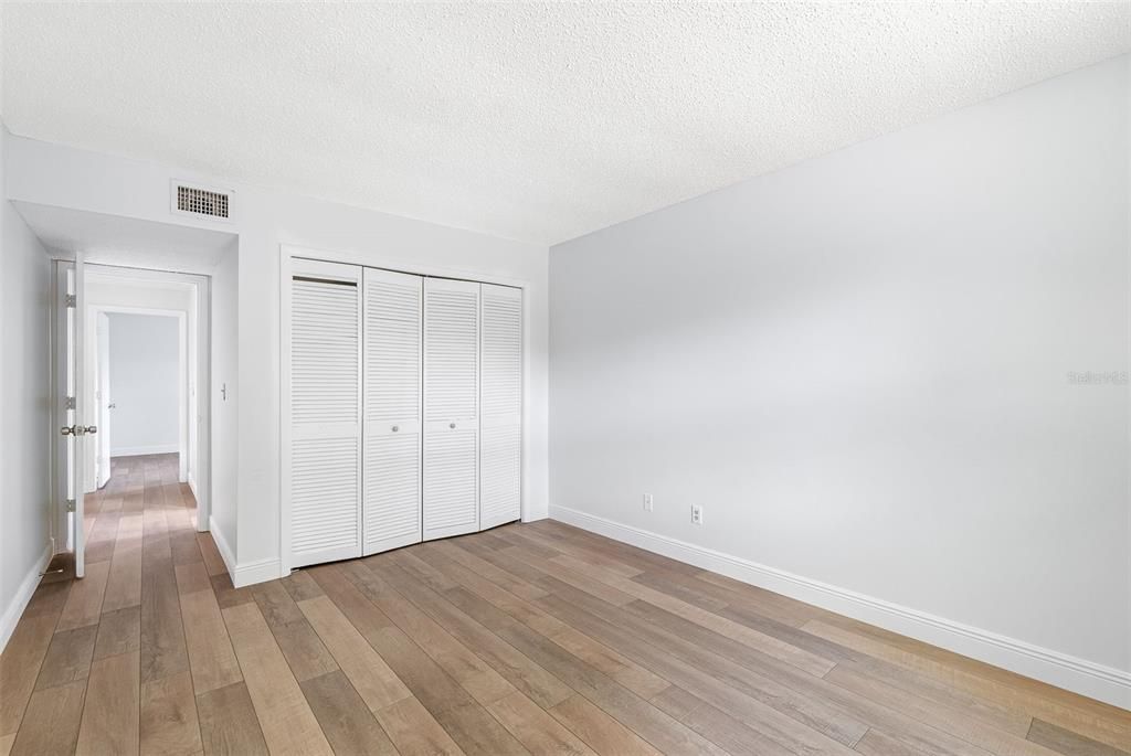 For Rent: $2,990 (3 beds, 2 baths, 1810 Square Feet)