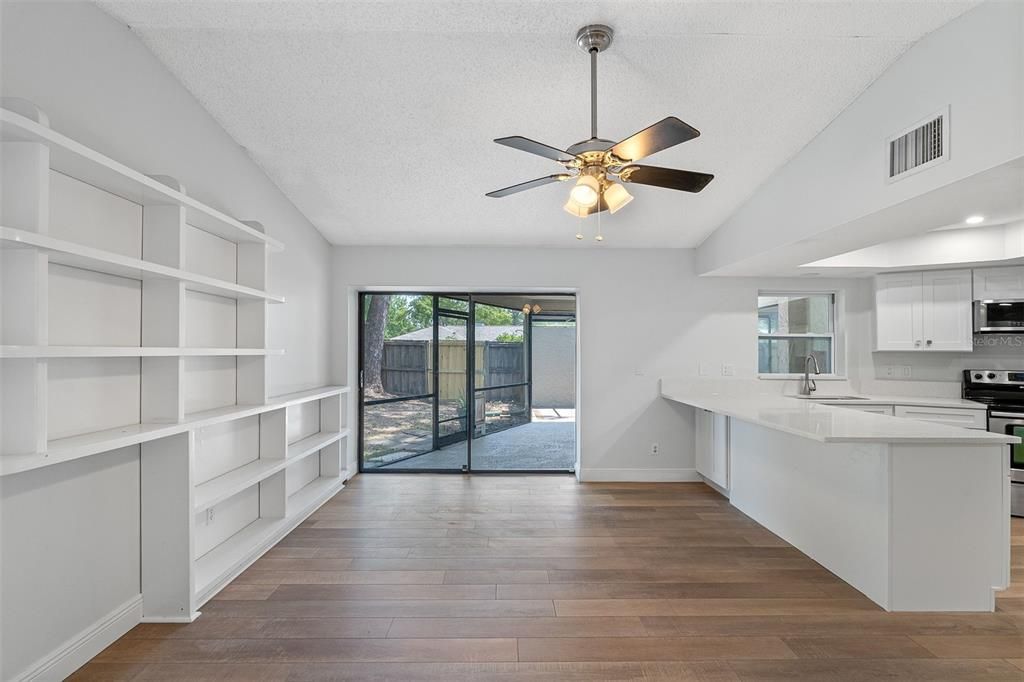 For Rent: $2,990 (3 beds, 2 baths, 1810 Square Feet)