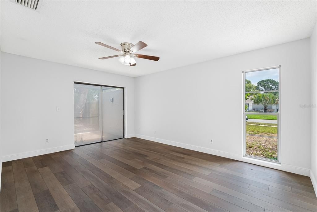 For Rent: $2,990 (3 beds, 2 baths, 1810 Square Feet)