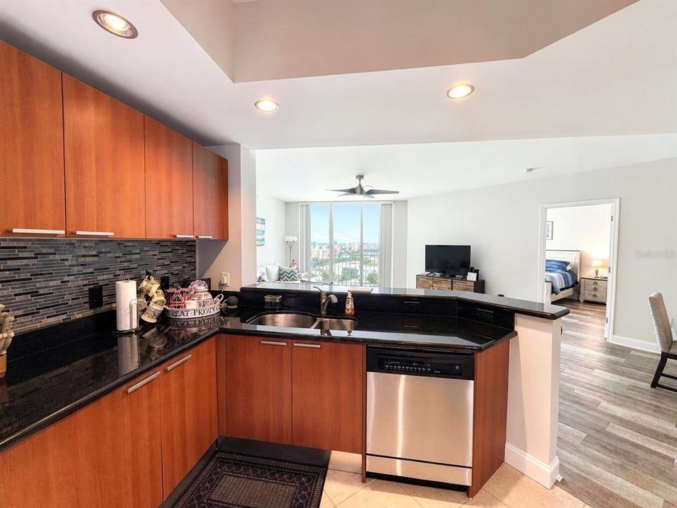 En Venta: $324,900 (2 camas, 2 baños, 1660 Pies cuadrados)