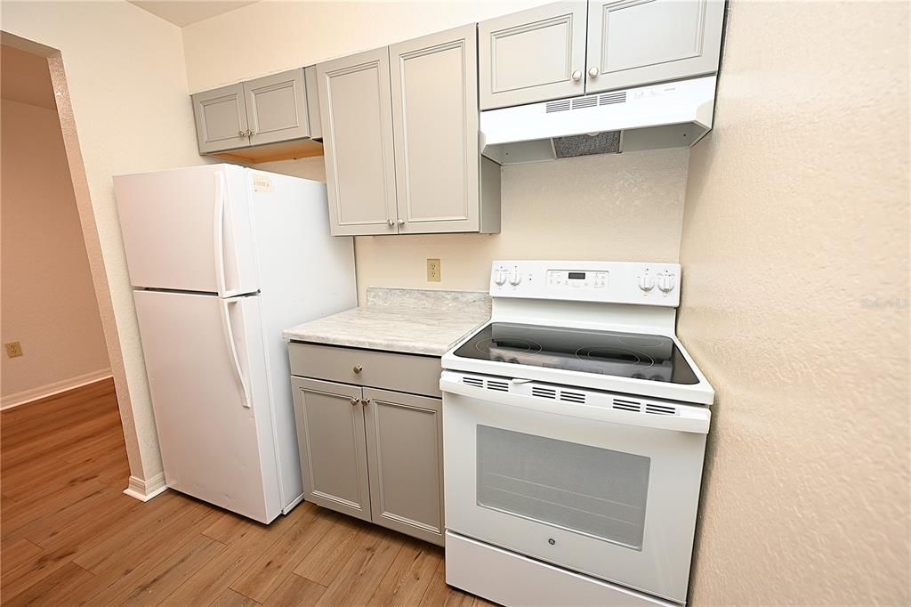 En Renta: $999 (1 camas, 1 baños, 1000 Pies cuadrados)