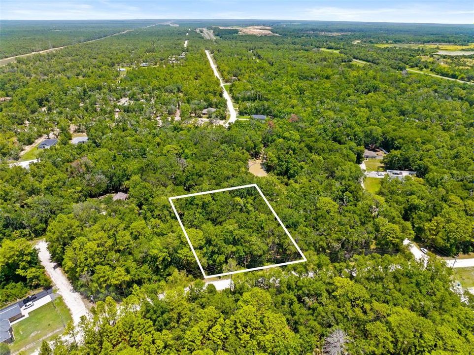 На продажу: $50,000 (0.88 acres)