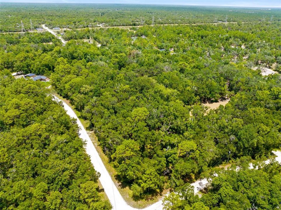 На продажу: $50,000 (0.88 acres)
