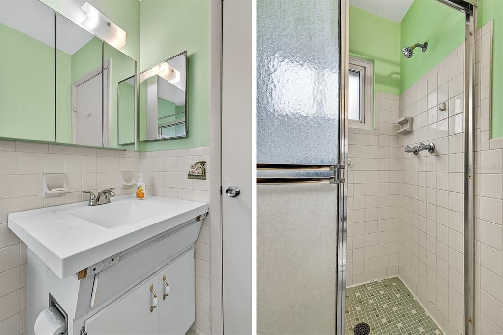 For Sale: $124,999 (2 beds, 2 baths, 1100 Square Feet)