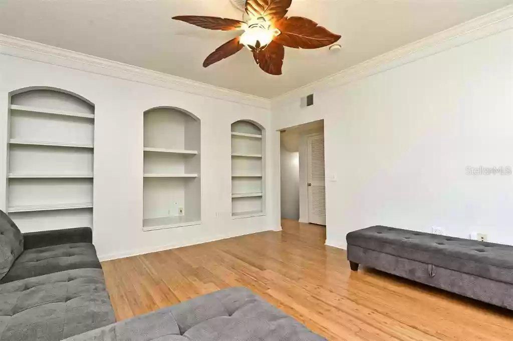 В аренду: $3,200 (4 спален, 2 ванн, 2091 Квадратных фут)