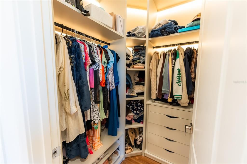 En Renta: $14,500 (6 camas, 5 baños, 4490 Pies cuadrados)