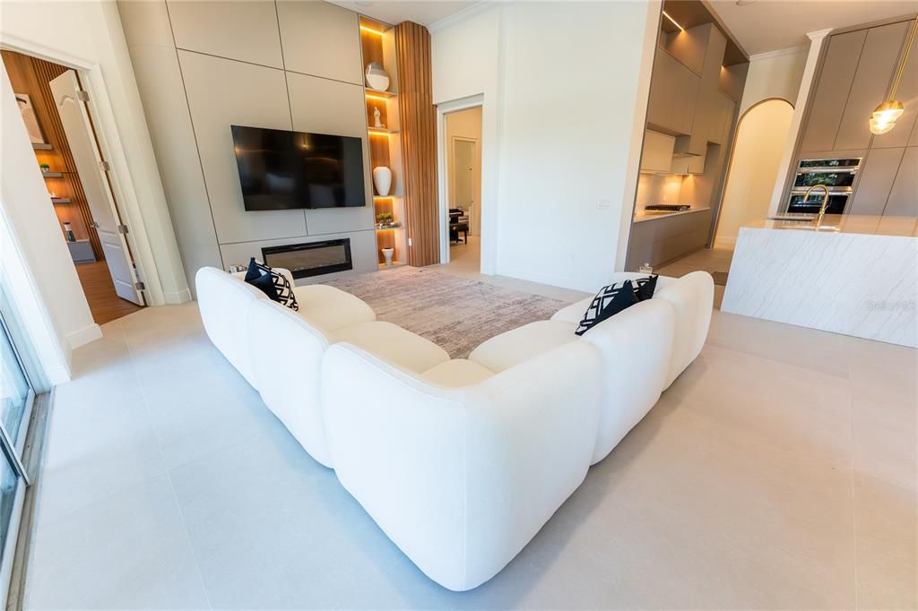 En Renta: $14,500 (6 camas, 5 baños, 4490 Pies cuadrados)