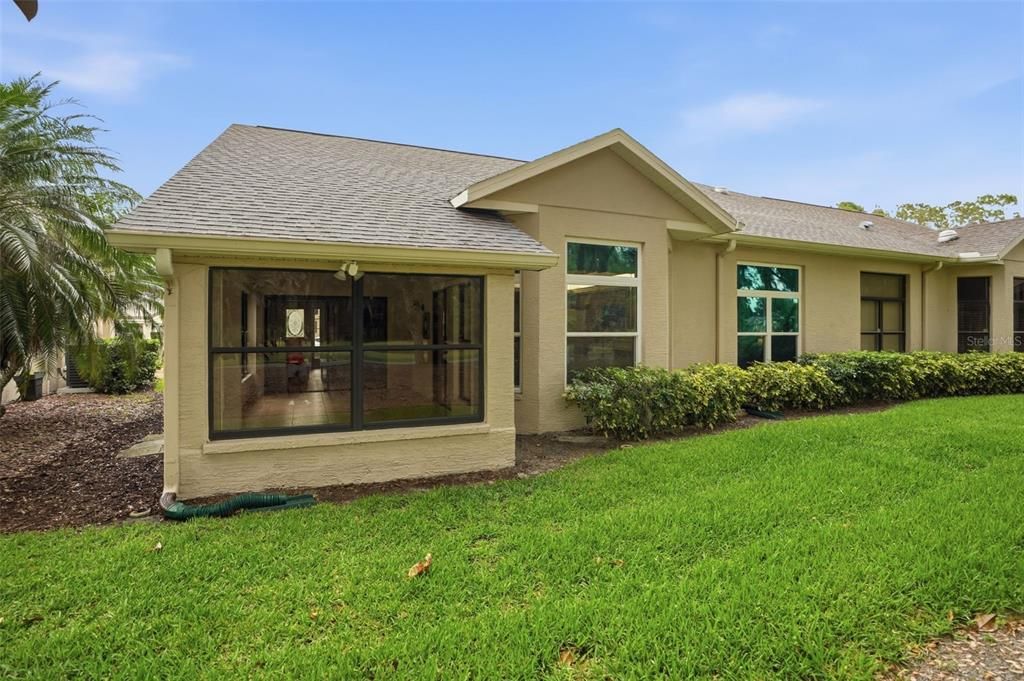 For Sale: $339,900 (2 beds, 2 baths, 1569 Square Feet)