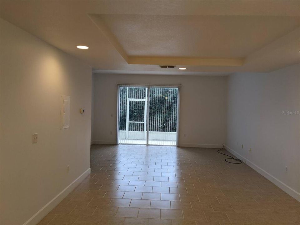 В аренду: $1,795 (3 спален, 2 ванн, 1512 Квадратных фут)
