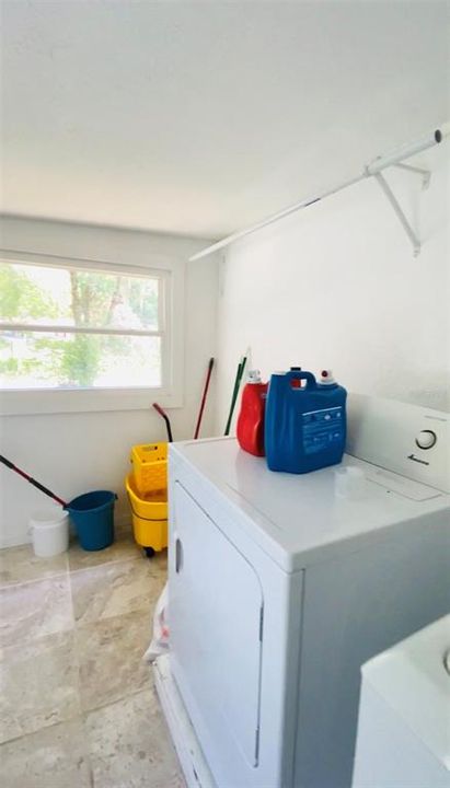 На продажу: $389,900 (3 спален, 2 ванн, 1529 Квадратных фут)