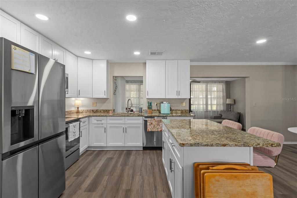 For Sale: $384,000 (3 beds, 2 baths, 1728 Square Feet)