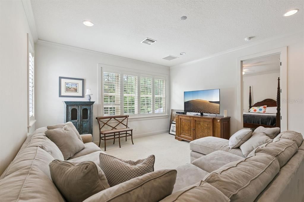 For Sale: $3,500,000 (4 beds, 3 baths, 4036 Square Feet)