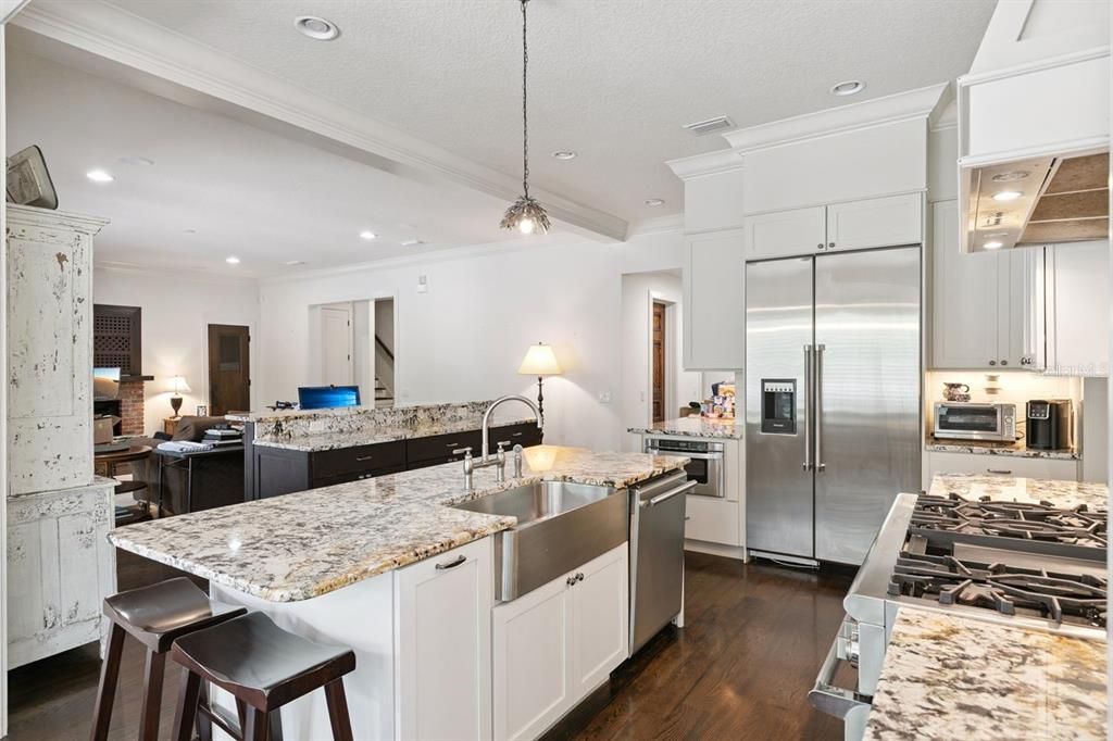 For Sale: $3,500,000 (4 beds, 3 baths, 4036 Square Feet)