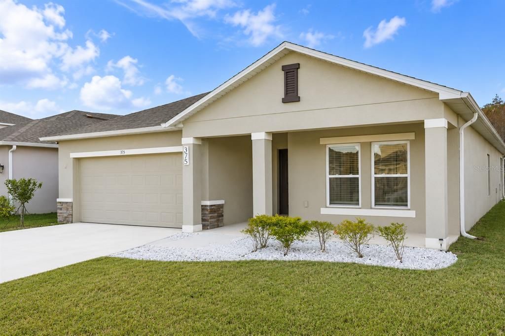 En Venta: $429,900 (4 camas, 3 baños, 2091 Pies cuadrados)
