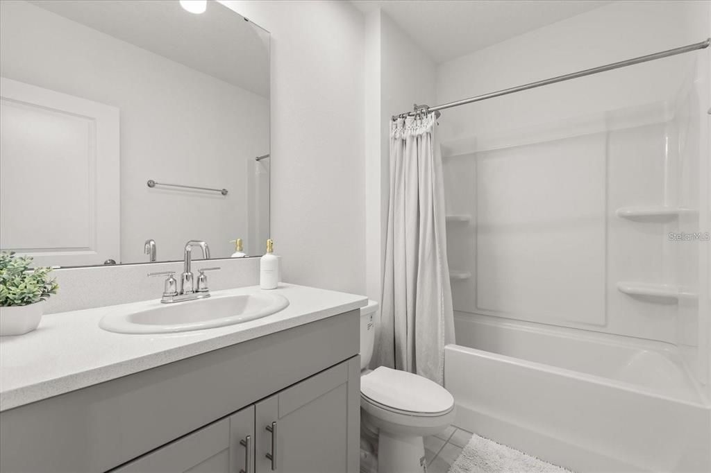 En Venta: $429,900 (4 camas, 3 baños, 2091 Pies cuadrados)