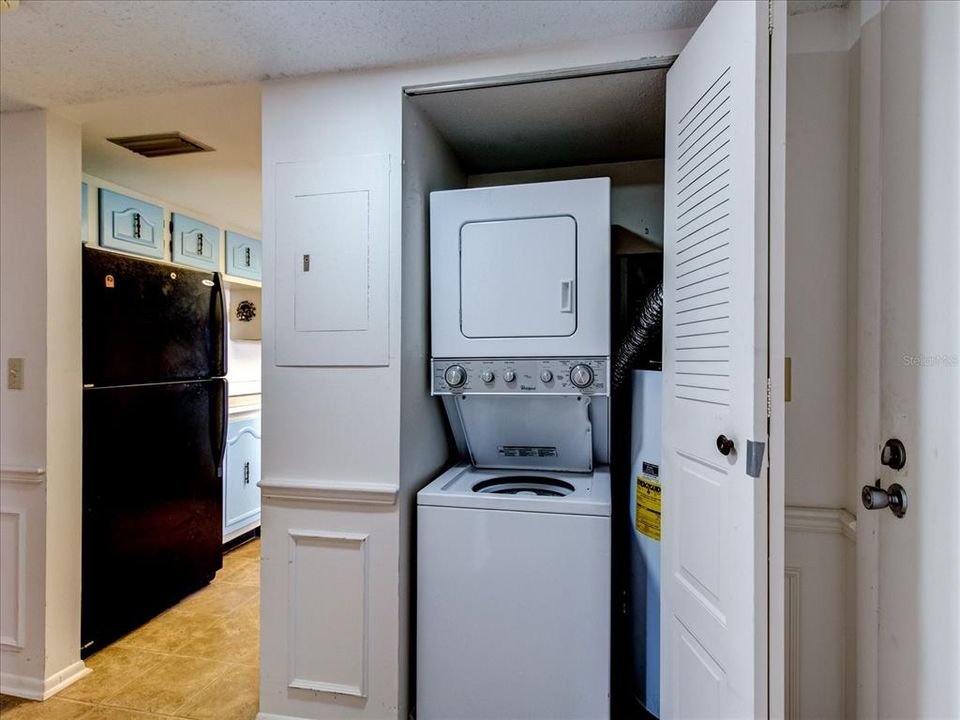 For Sale: $99,000 (3 beds, 2 baths, 1226 Square Feet)