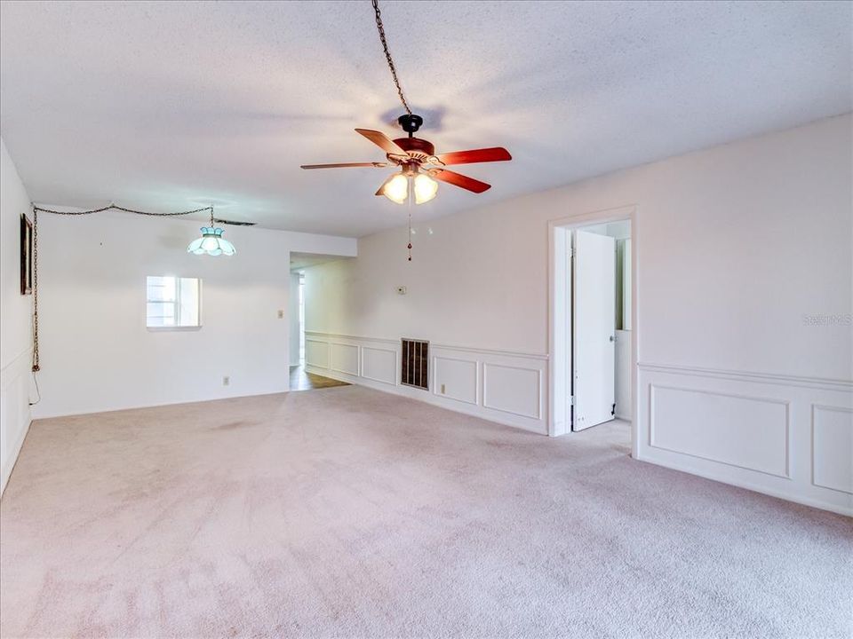 For Sale: $99,000 (3 beds, 2 baths, 1226 Square Feet)