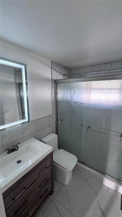For Rent: $1,950 (3 beds, 1 baths, 1056 Square Feet)