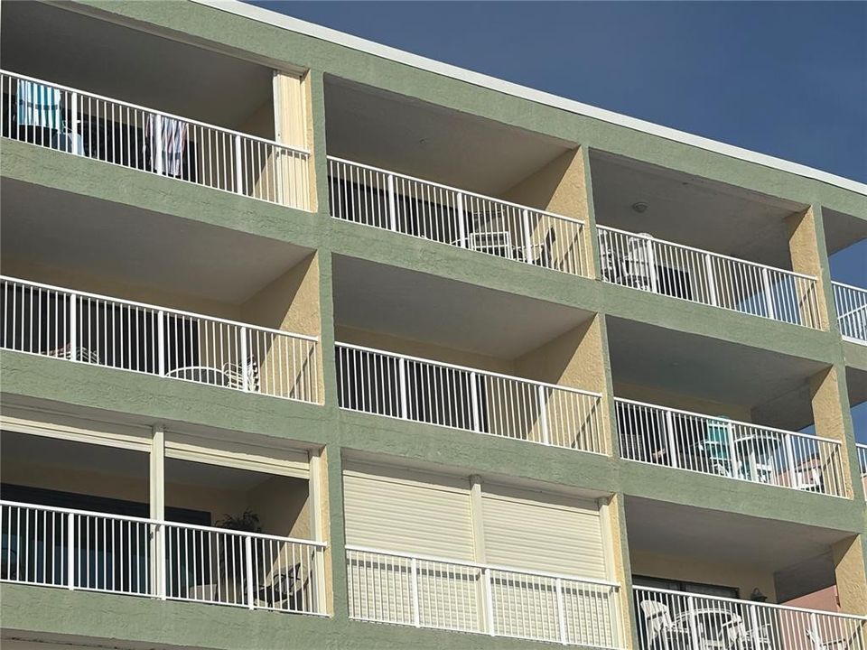 En Venta: $345,000 (1 camas, 1 baños, 895 Pies cuadrados)