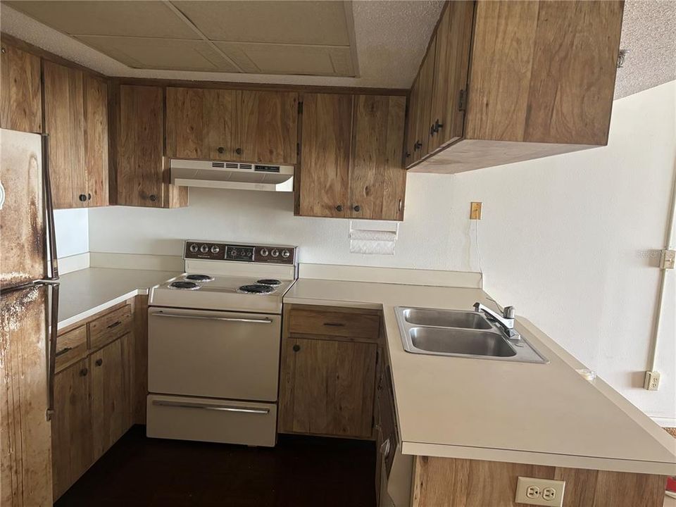 En Venta: $345,000 (1 camas, 1 baños, 895 Pies cuadrados)